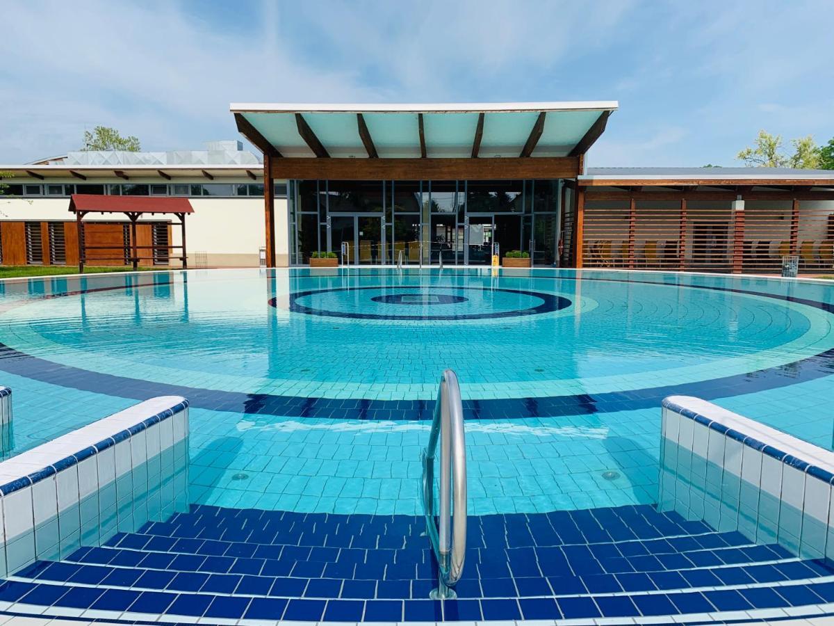 Barack Thermal & Natura Apartments Tiszakécske Dış mekan fotoğraf