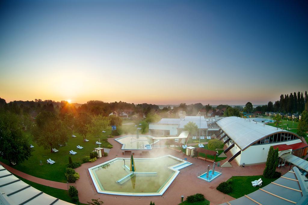 Barack Thermal & Natura Apartments Tiszakécske Dış mekan fotoğraf